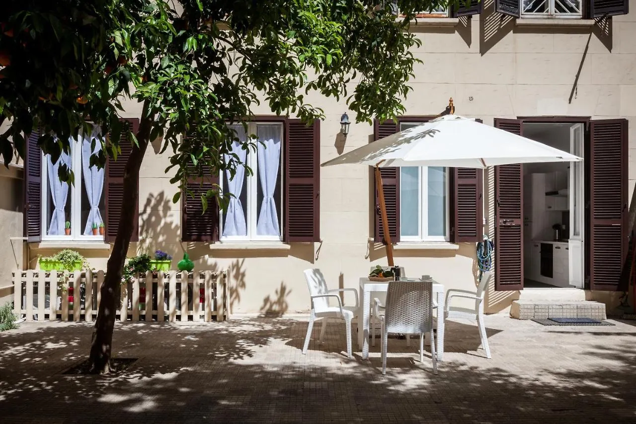 Apartment With Large Garden By The Vatican Rome Italie