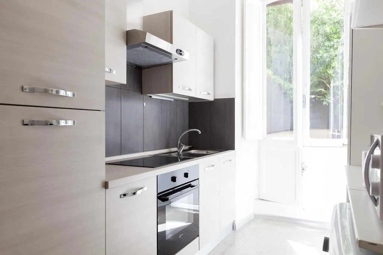 Apartment With Large Garden By The Vatican Rome Italie
